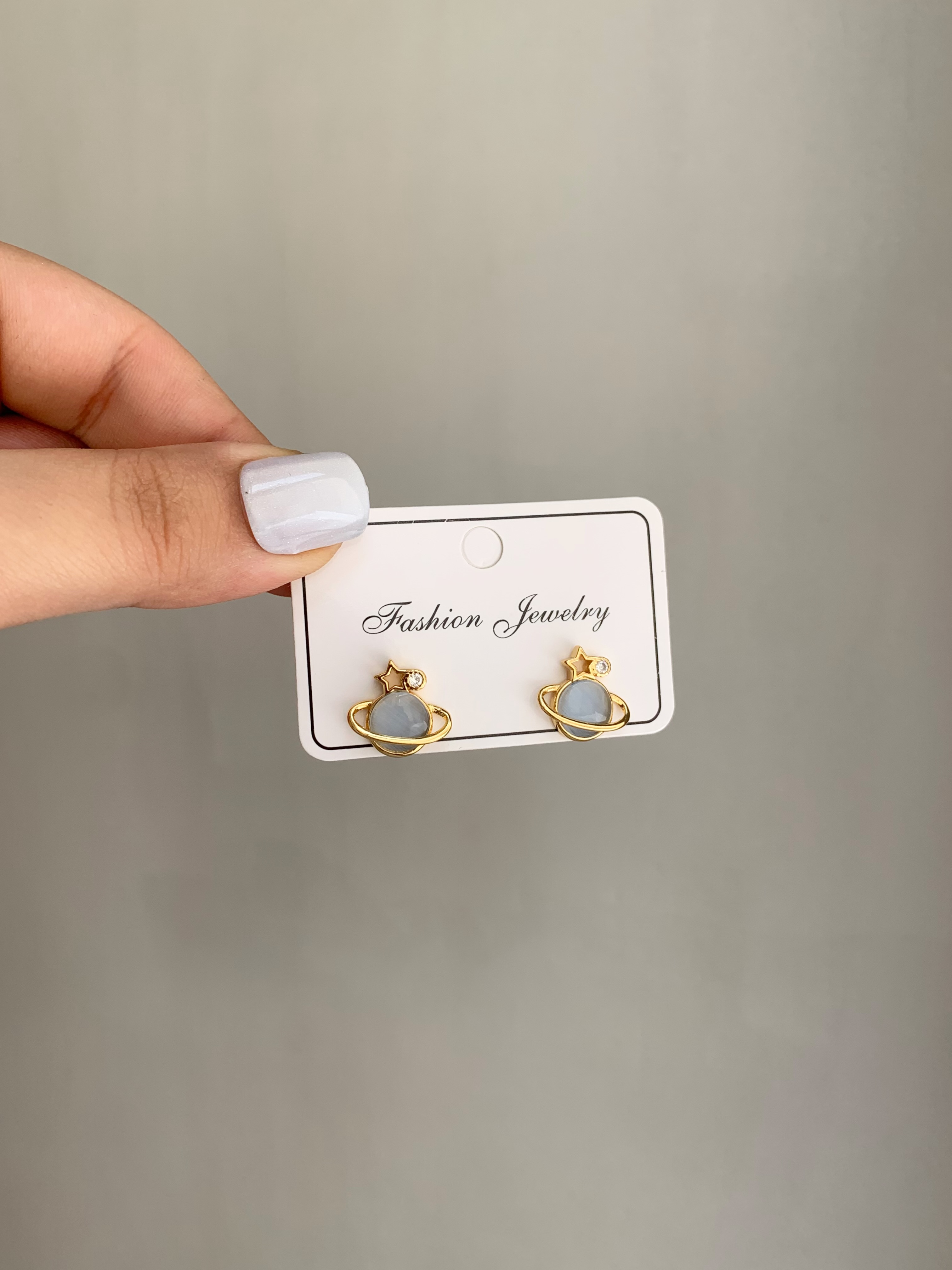 گوشواره زحل پینترستی دخترانه